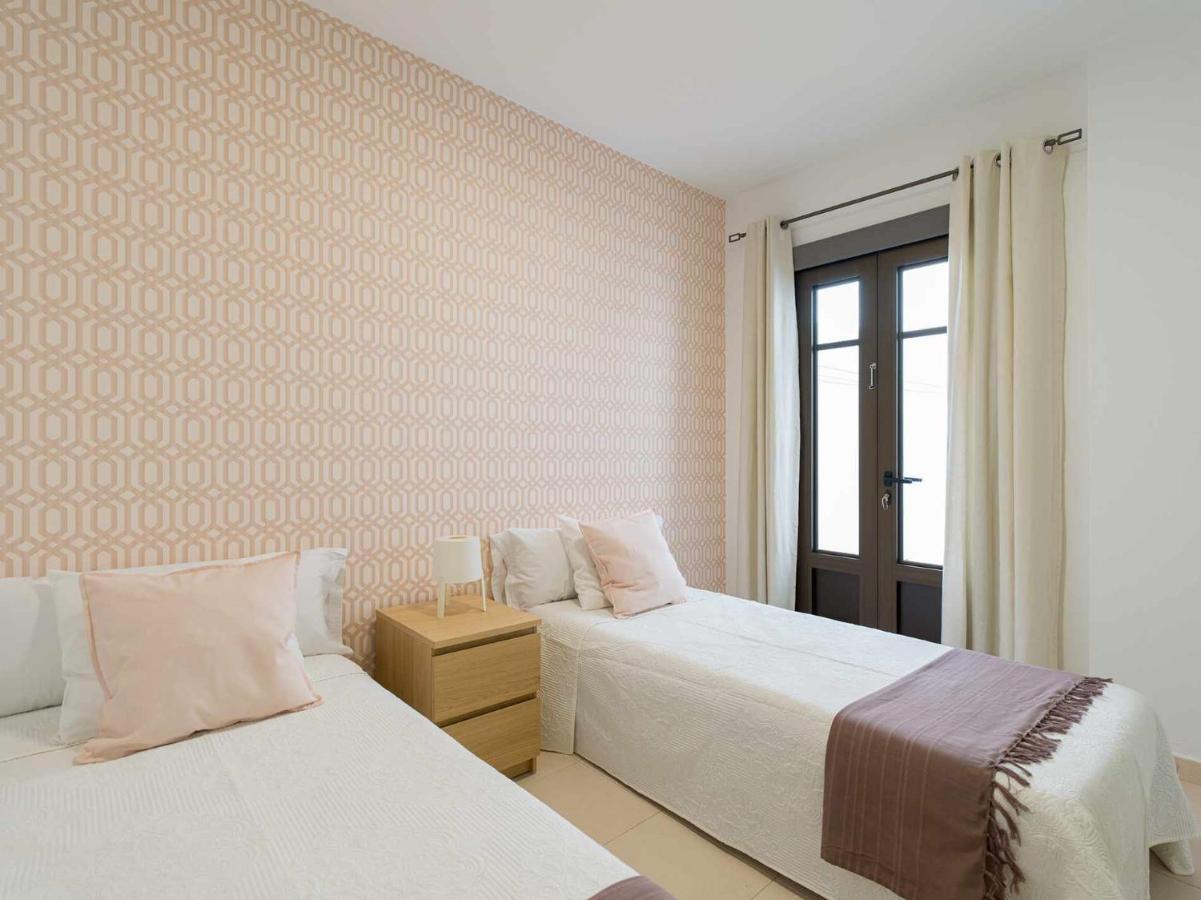 Mahostly Apartamento Comillas Pa Arrecife  Exteriör bild